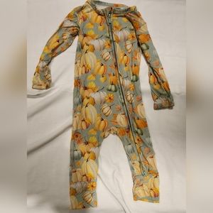 Little bum bums/ bums & roses pumpkin romper 6-9 months